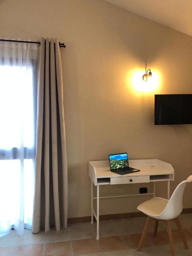 Hotel La Terrazza Olbia Exterior foto